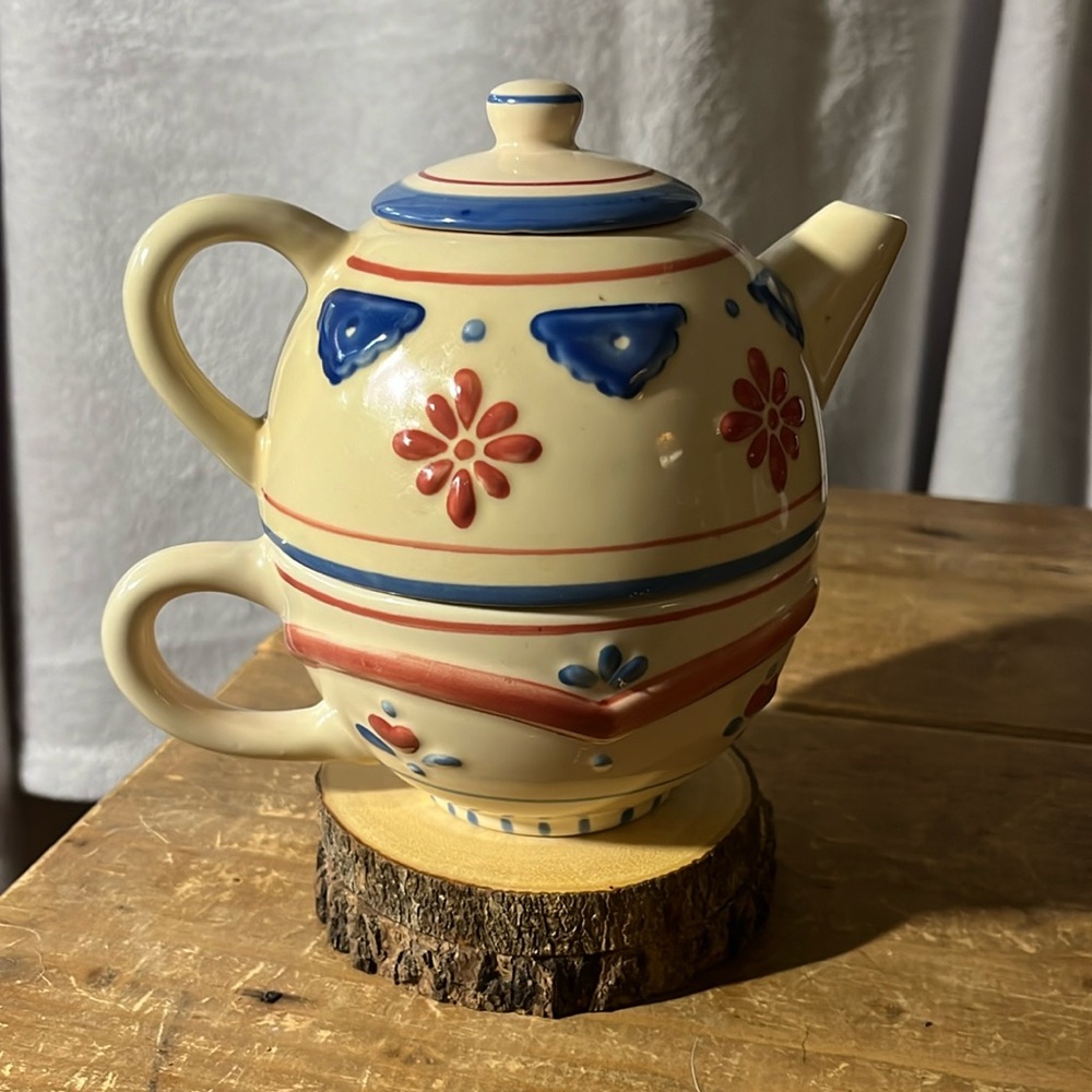 CIC Susan Winget hand painted flower embossed 3 pc teapot and tea cup VTG